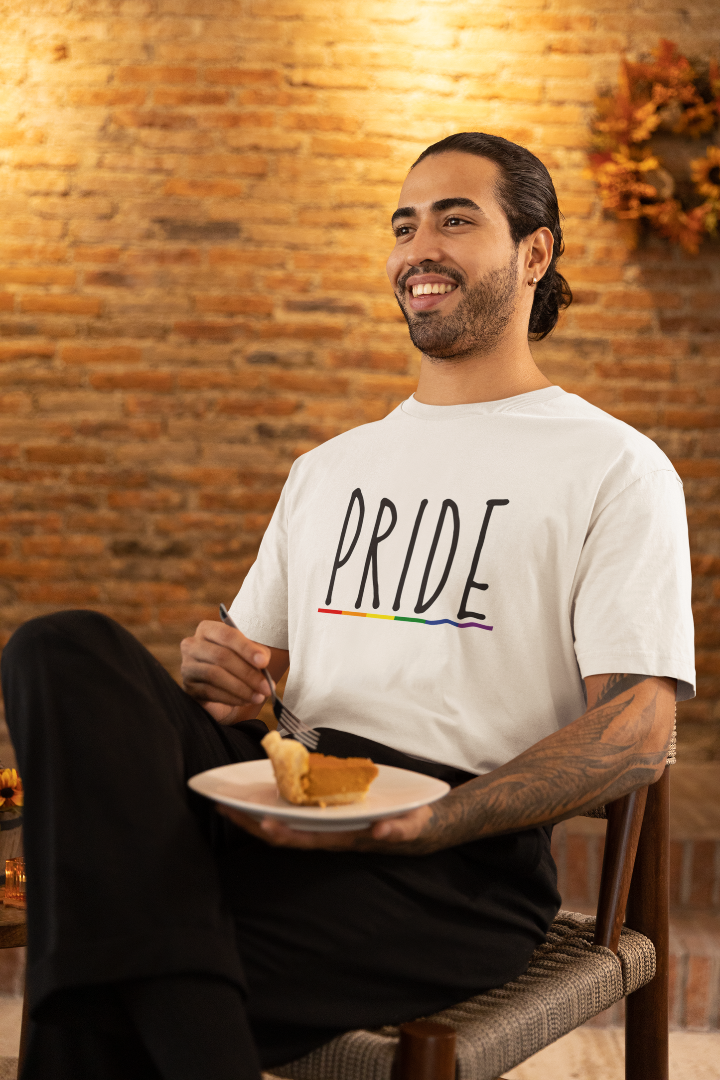 Pride (English) Text LGBTQ+ Oversized T-Shirt - Unisex
