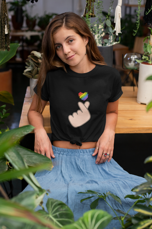 Korean Heart LGBTQ+ T-Shirt - Unisex